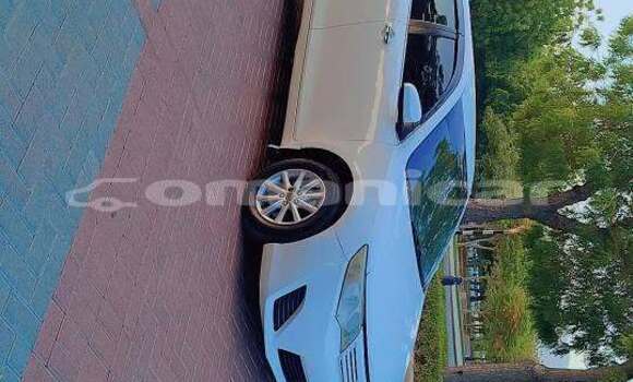 Buy Used Toyota Camry White Car in al–Khaburah in al-Batinah Buy Used Toyota Camry White Car in al–Khaburah in al-Batinah