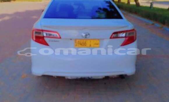 Buy Used Toyota Camry White Car in al–Masna'ah in al-Batinah Buy Used Toyota Camry White Car in al–Masna'ah in al-Batinah
