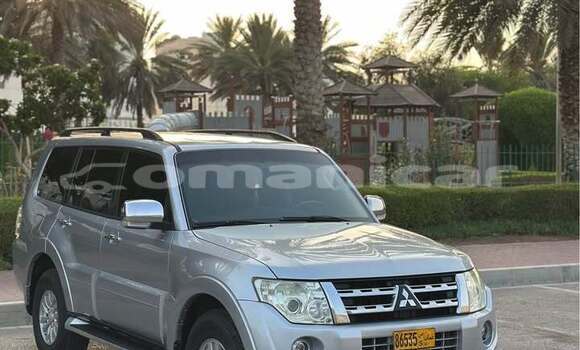 Buy Used Mitsubishi Pajero Other Car in Azaiba in Masqat Buy Used Mitsubishi Pajero Other Car in Azaiba in Masqat