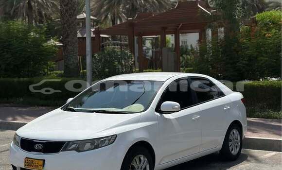 Buy Used Kia Cerato White Car in al–Mudaybi in ash-Sharqiyah Buy Used Kia Cerato White Car in al–Mudaybi in ash-Sharqiyah