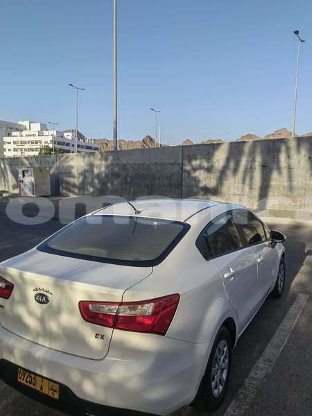 Big with watermark kia rio al batinah al khaburah 8442