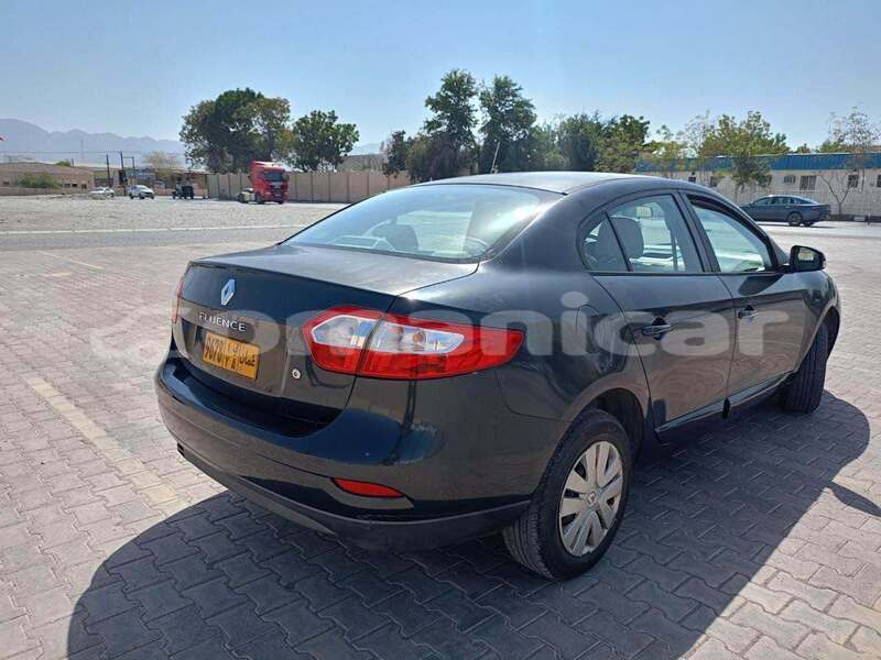 Big with watermark hyundai elantra al batinah al khaburah 8446
