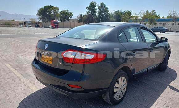 Buy Used Hyundai Elantra Black Car in al–Khaburah in al-Batinah Buy Used Hyundai Elantra Black Car in al–Khaburah in al-Batinah
