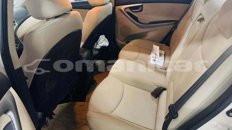 Big with watermark hyundai elantra masqat as sib 8449