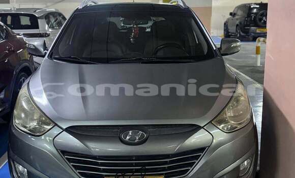 Buy Used Hyundai Santa Fe Other Car in Al khuwair in al-Batinah