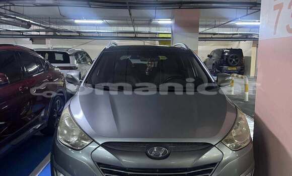 Buy Used Hyundai Santa Fe Other Car in Al khuwair in al-Batinah Buy Used Hyundai Santa Fe Other Car in Al khuwair in al-Batinah