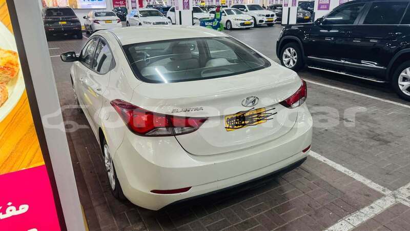 Big with watermark hyundai elantra al batinah al khaburah 8452