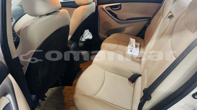 Big with watermark hyundai elantra al batinah al khaburah 8452