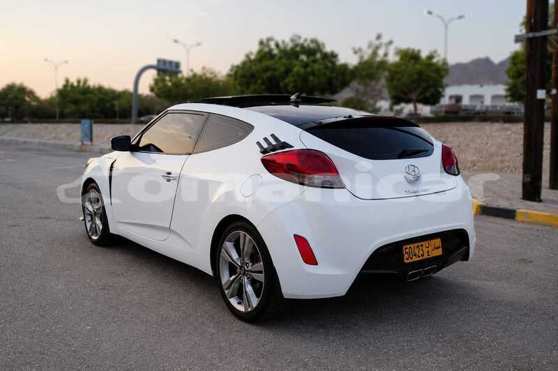 Big with watermark hyundai veloster masqat muttrah 8456