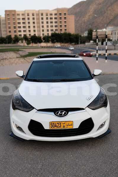 Big with watermark hyundai veloster masqat muttrah 8456