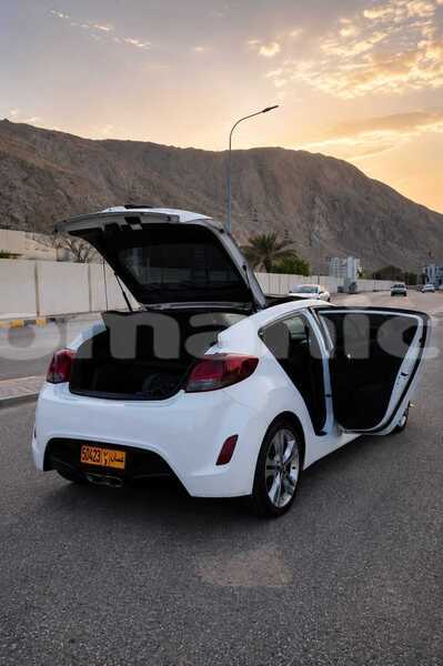 Big with watermark hyundai veloster masqat muttrah 8456