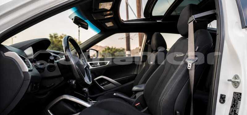 Big with watermark hyundai veloster masqat muttrah 8456