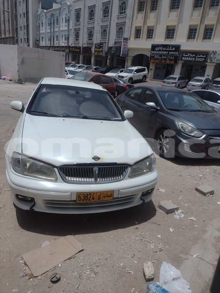 Big with watermark nissan sunny masqat masqat 8461
