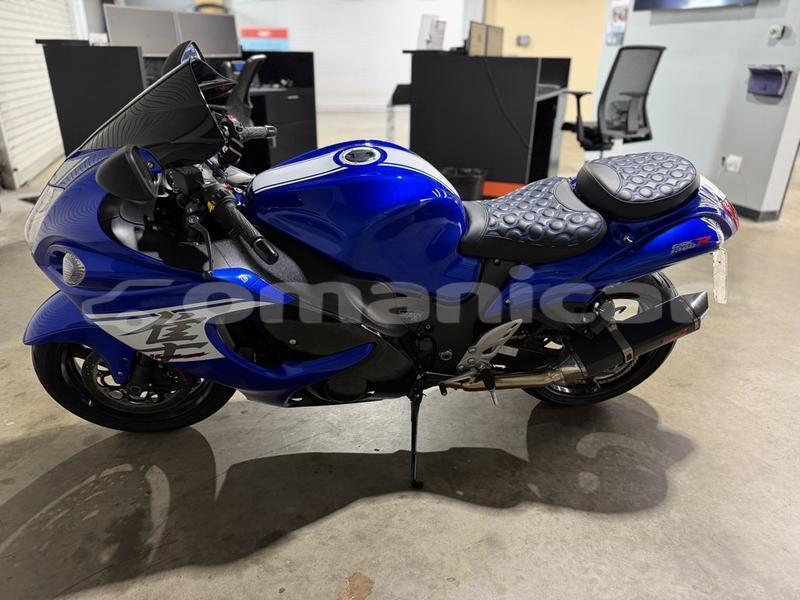 Big with watermark suzuki hayabusa masqat muscat 8482