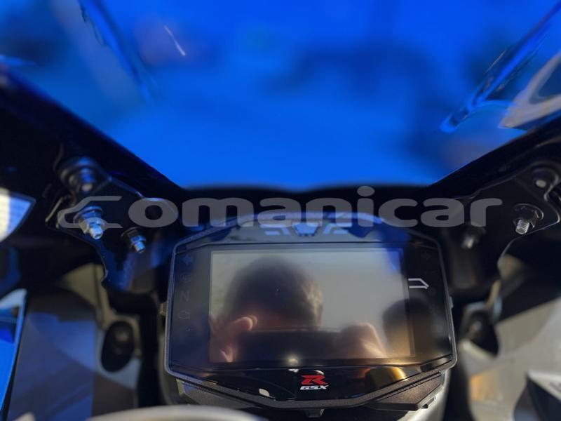 Big with watermark suzuki gsx r dhufar salalah 8483