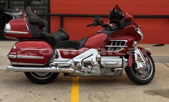 Buy Used Honda GOLD WING Red Bike in Saham in al-Batinah