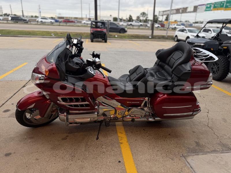 Big with watermark honda gold wing al batinah saham 8484
