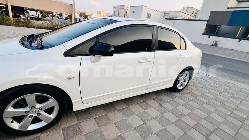 Big with watermark honda civic masqat bawshar 8518