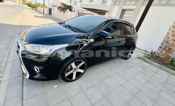 Buy Used Toyota Yaris Black Car in al–Mudaybi in ash-Sharqiyah Buy Used Toyota Yaris Black Car in al–Mudaybi in ash-Sharqiyah