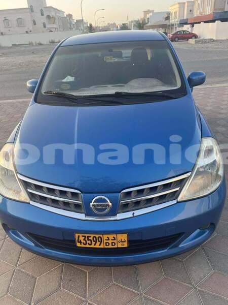 Big with watermark nissan tiida al batinah al khuwair 8525