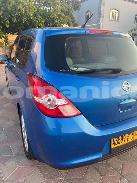 Big with watermark nissan tiida al batinah al khuwair 8525