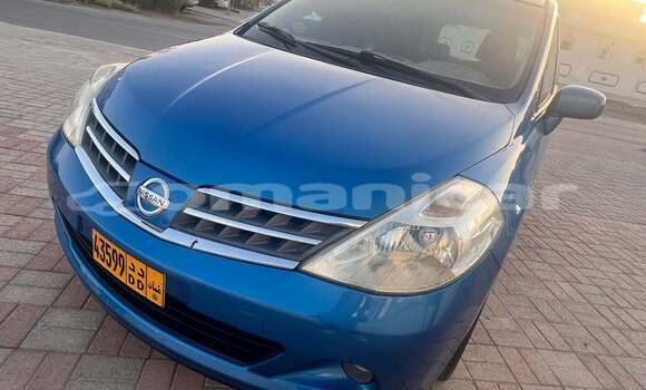 Buy Used Nissan Tiida Blue Car in Al khuwair in al-Batinah Buy Used Nissan Tiida Blue Car in Al khuwair in al-Batinah