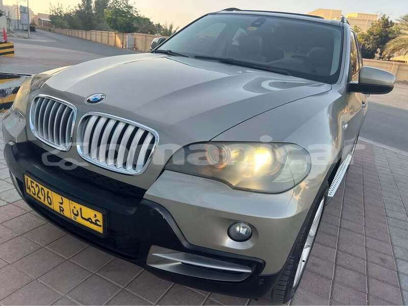 Big with watermark bmw x5 masqat as sib 8528