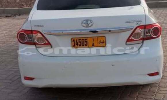 Buy Used Toyota Corolla White Car in as–Suwayq in al-Batinah