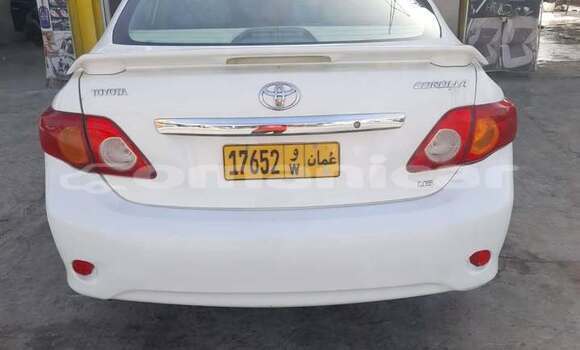 Buy Used Toyota Corolla White Car in al–Masna'ah in al-Batinah Buy Used Toyota Corolla White Car in al–Masna'ah in al-Batinah