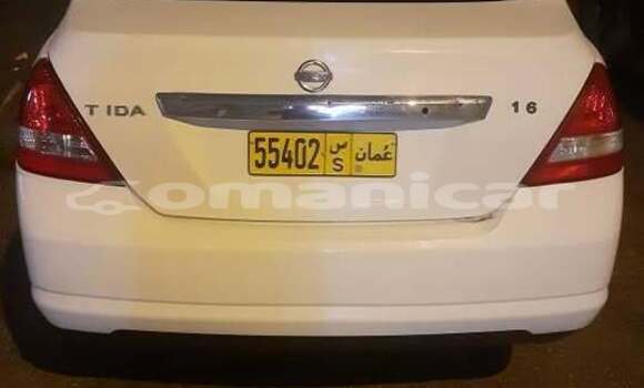 Buy Used Nissan Tiida White Car in ar–Rustaq in al-Batinah Buy Used Nissan Tiida White Car in ar–Rustaq in al-Batinah