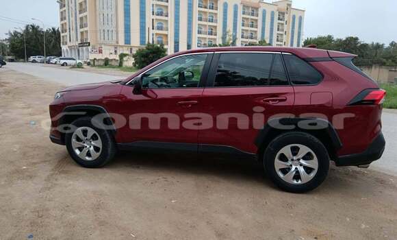 Buy Used Toyota RAV4 Red Car in Al khuwair in al-Batinah Buy Used Toyota RAV4 Red Car in Al khuwair in al-Batinah