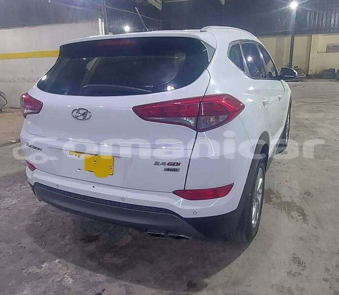 Big with watermark hyundai tucson masqat as sib 8547