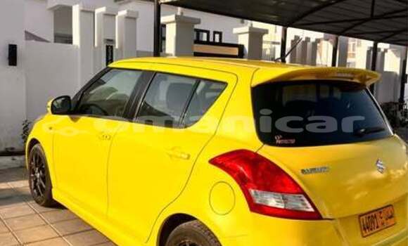 Buy Used Suzuki Swift Other Car in al–Khaburah in al-Batinah