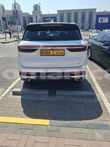 Big with watermark jeep cherokee adh dhahirah al buraymi 8555
