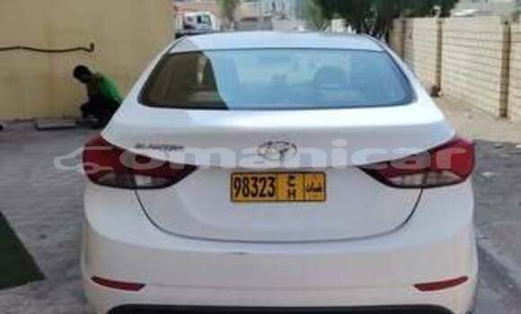 Buy Used Hyundai Elantra Other Car in al–Khaburah in al-Batinah