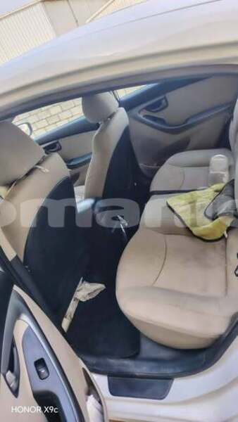 Big with watermark hyundai elantra al batinah al khaburah 8556