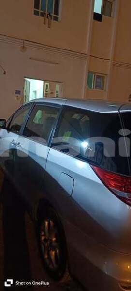 Big with watermark toyota prius al batinah al khaburah 8558
