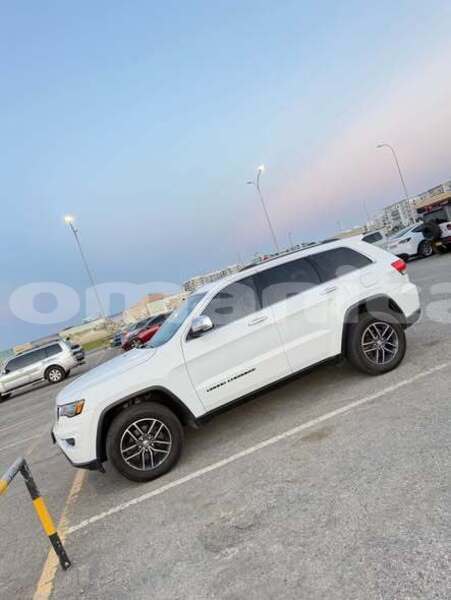 Big with watermark jeep cherokee adh dhahirah al buraymi 8568