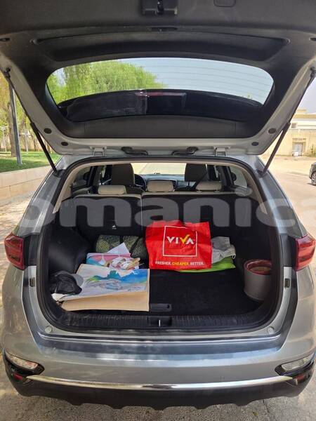 Big with watermark kia sportage al batinah al khuwair 8571