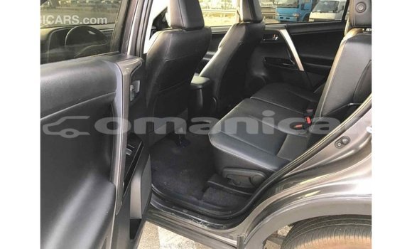 Buy Import Toyota 4Runner Black Car in Import - Dubai in Dhufar Buy Import Toyota 4Runner Black Car in Import - Dubai in Dhufar