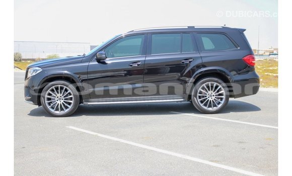 Buy Import Mercedes-Benz 190 Black Car in Import - Dubai in Dhufar Buy Import Mercedes-Benz 190 Black Car in Import - Dubai in Dhufar