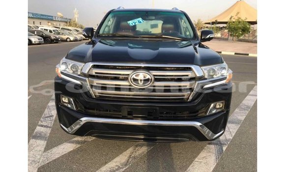 Buy Import Toyota Land Cruiser Black Car in Import - Dubai in Dhufar Buy Import Toyota Land Cruiser Black Car in Import - Dubai in Dhufar