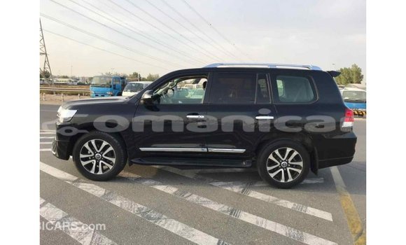 Buy Import Toyota Land Cruiser Black Car in Import - Dubai in Dhufar Buy Import Toyota Land Cruiser Black Car in Import - Dubai in Dhufar