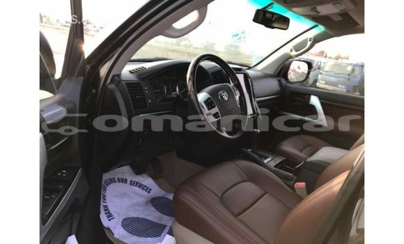 Buy Import Toyota Land Cruiser Black Car in Import - Dubai in Dhufar Buy Import Toyota Land Cruiser Black Car in Import - Dubai in Dhufar