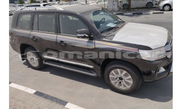 Buy Import Toyota Land Cruiser Black Car in Import - Dubai in Dhufar Buy Import Toyota Land Cruiser Black Car in Import - Dubai in Dhufar