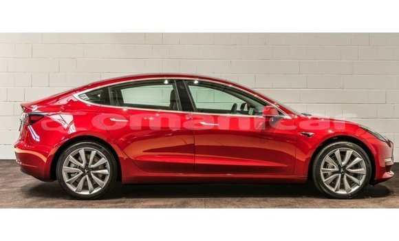 Buy Import Tesla Model 3 Red Car in Import - Dubai in Dhufar Buy Import Tesla Model 3 Red Car in Import - Dubai in Dhufar