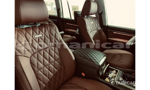 Buy Import Toyota Land Cruiser Black Car in Import - Dubai in Dhufar Buy Import Toyota Land Cruiser Black Car in Import - Dubai in Dhufar
