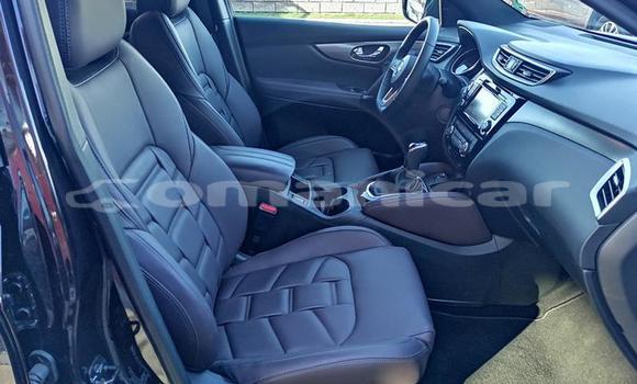 Buy Used Nissan Qashqai+2 Black Car in Muscat in Masqat Buy Used Nissan Qashqai+2 Black Car in Muscat in Masqat