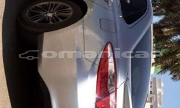 Buy Used Toyota Camry Silver Car in Muscat in Masqat Buy Used Toyota Camry Silver Car in Muscat in Masqat