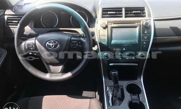 Buy Used Toyota Camry Silver Car in Muscat in Masqat Buy Used Toyota Camry Silver Car in Muscat in Masqat
